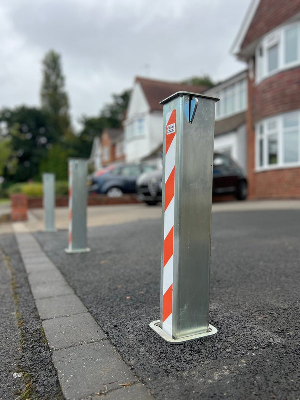 CS-100 Telescopic Bollard Security Post